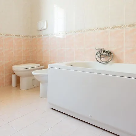 Villa Vespucci - Appartamento Di 170Mq * Montesilvano Marina